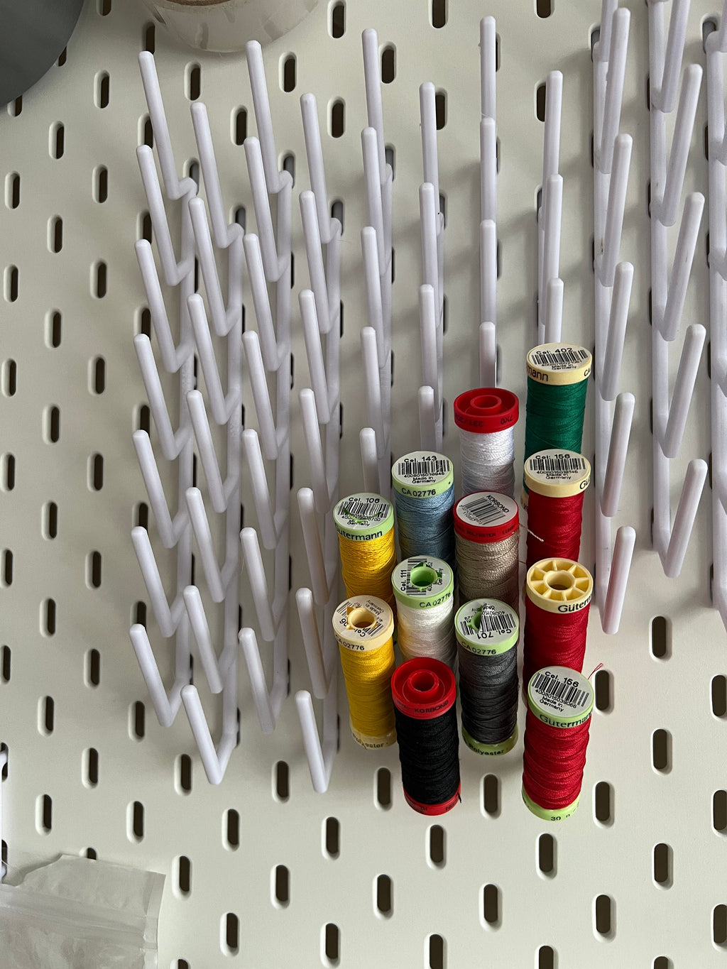 IKEA SKADIS Compatible 7-Prong gutermann thread Holder (Pack of 5)