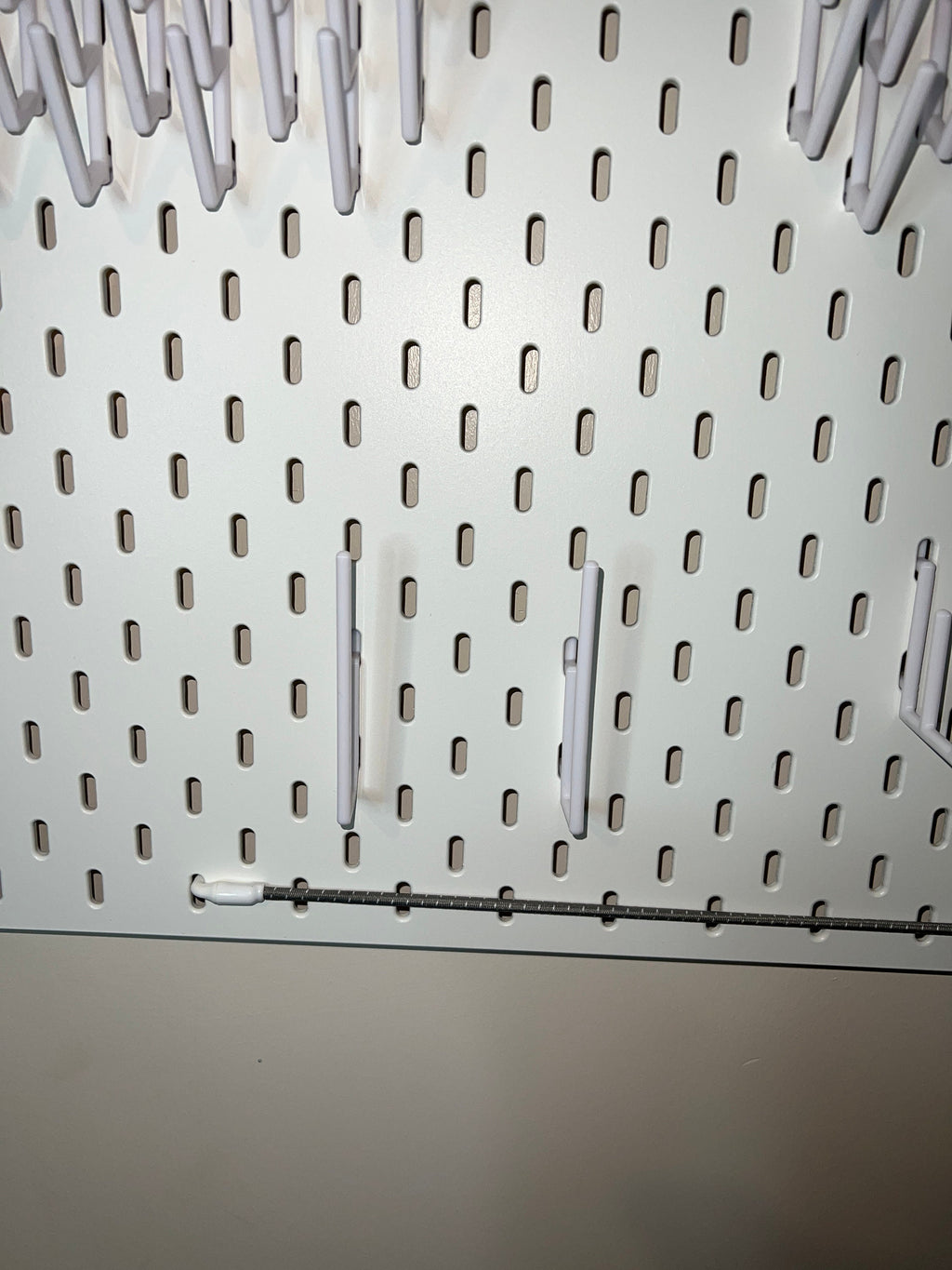 IKEA SKADIS Letter Holder | 3D Printed Pegboard Accessories Organiser (White)