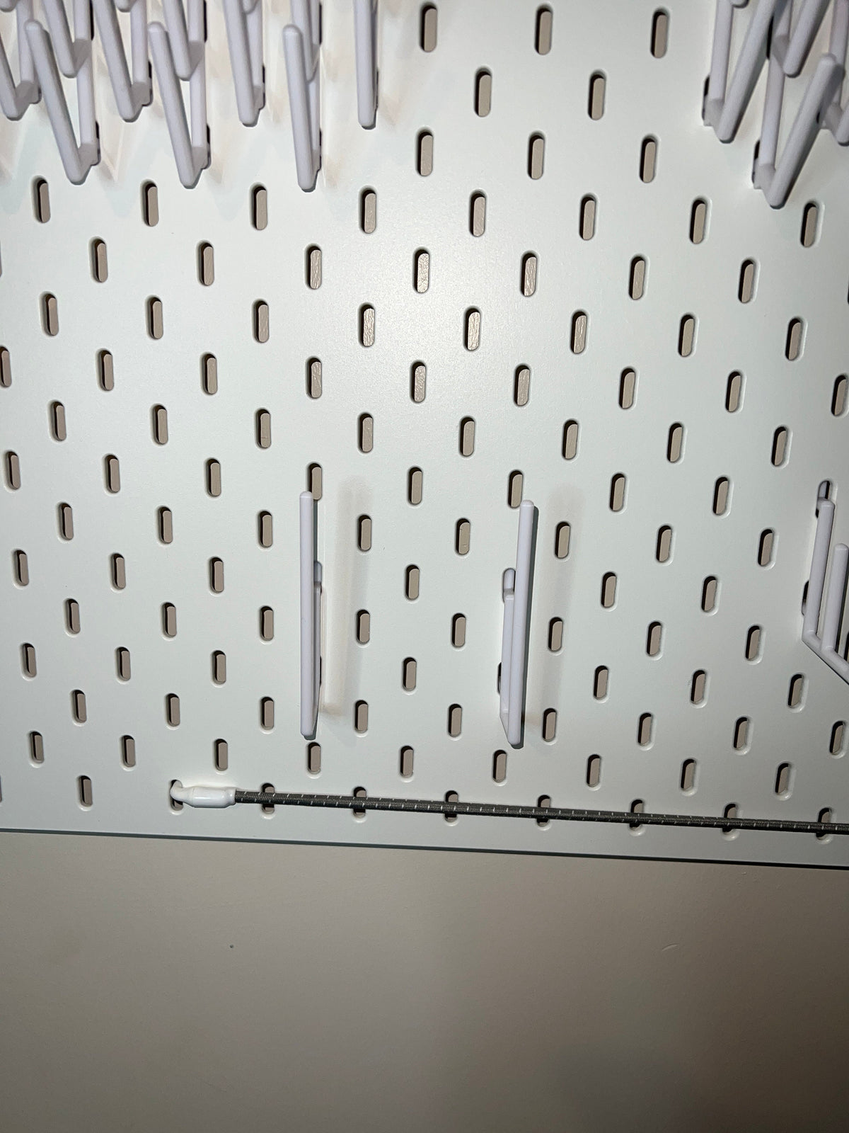 IKEA SKADIS Letter Holder | 3D Printed Pegboard Accessories Organiser (White)