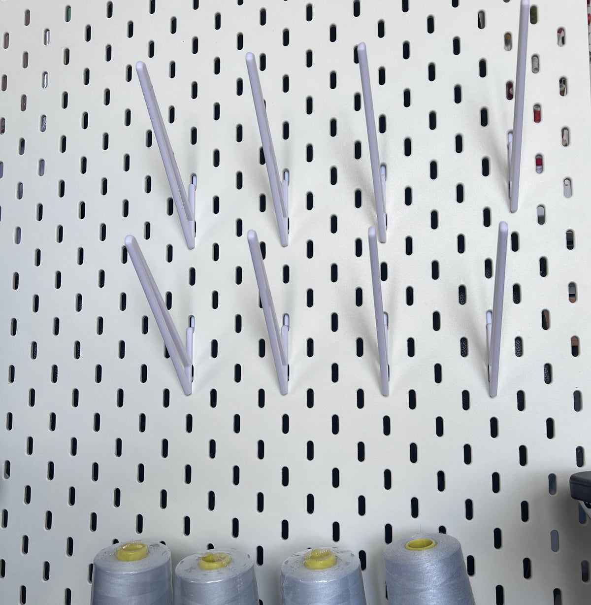 IKEA SKADIS Compatible Spool Holder: Single Overlocker Spool
