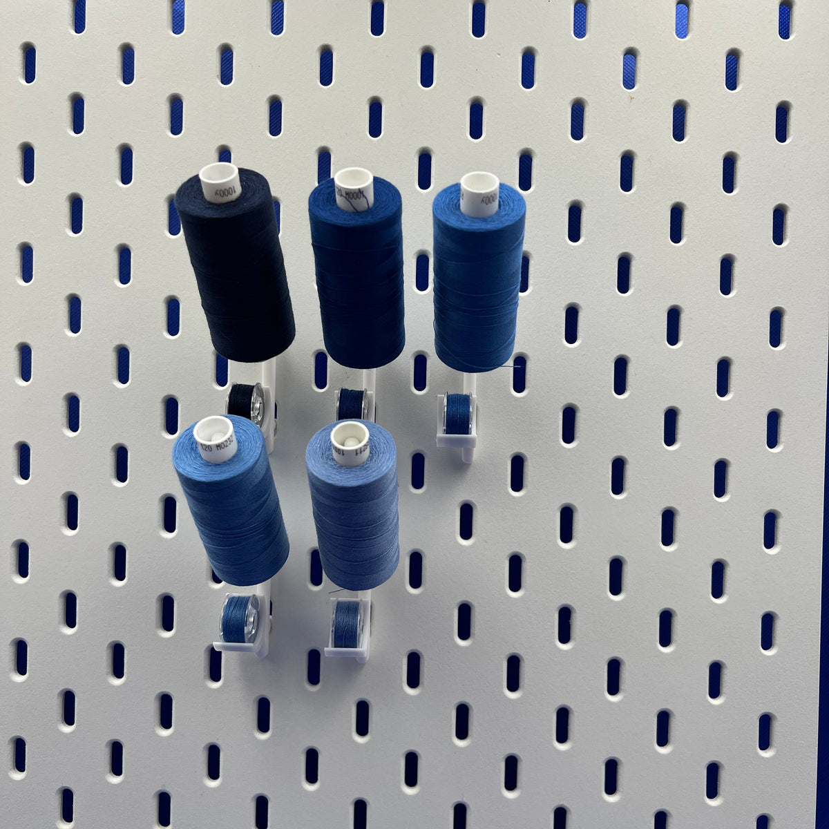 IKEA SKADIS Compatible Spool Holder with Bobbin - White (Pack of 5)