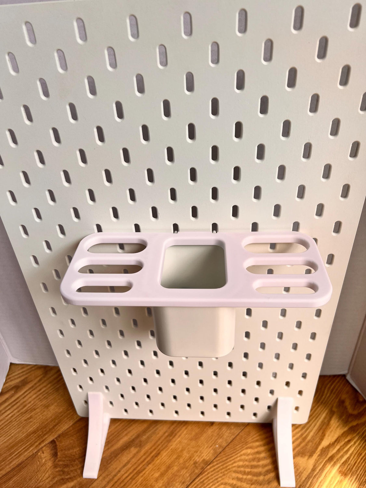 IKEA SKADIS Compatible scissor organiser,Scissor Storage.(excludes pot)